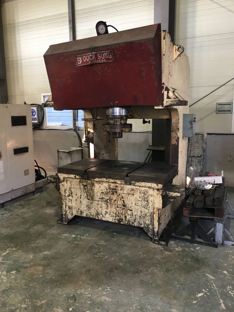 Hydraulic Press 350ton 덕성유압기계 